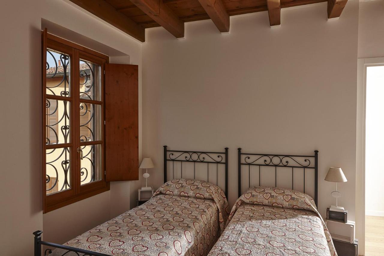 Joivy Charming Apartment Centre Of Como Exteriör bild
